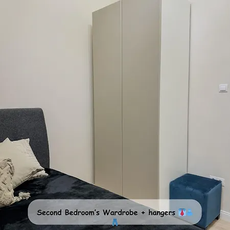 Parisian Chic Center * بودابست